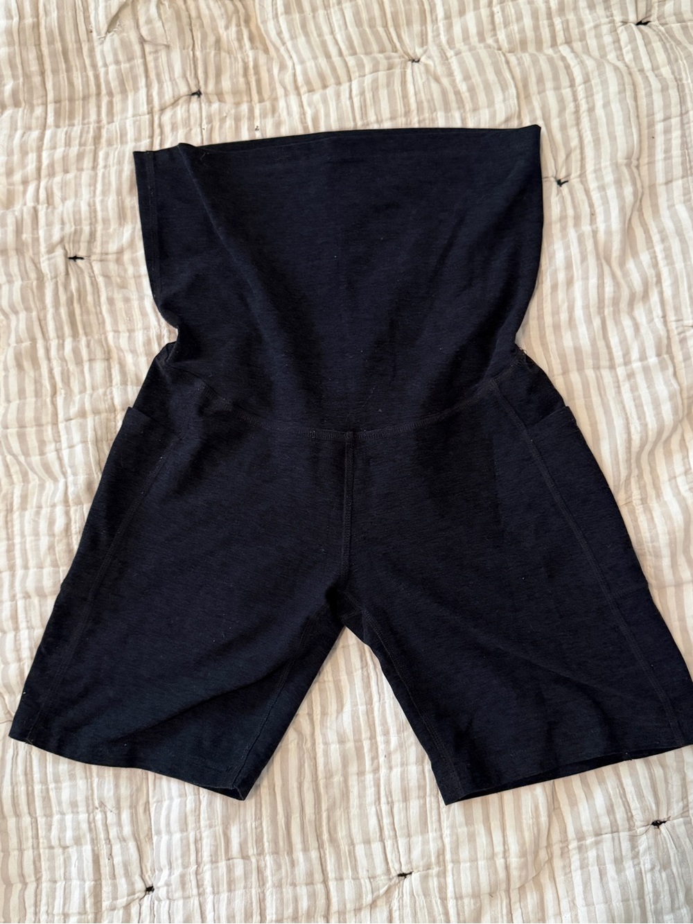 Spacedye™ Keep Pace 5" Maternity Pocket Biker Short - Medium